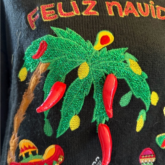 Holiday Time Festive Felix Navidad Santa on Beach - Picture 4 of 10